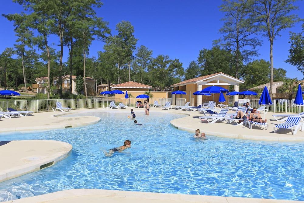 Le Domaine Du Golf Dalbret Hotel Lavardac