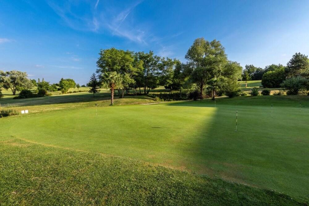 Le Domaine Du Golf Dalbret Lavardac