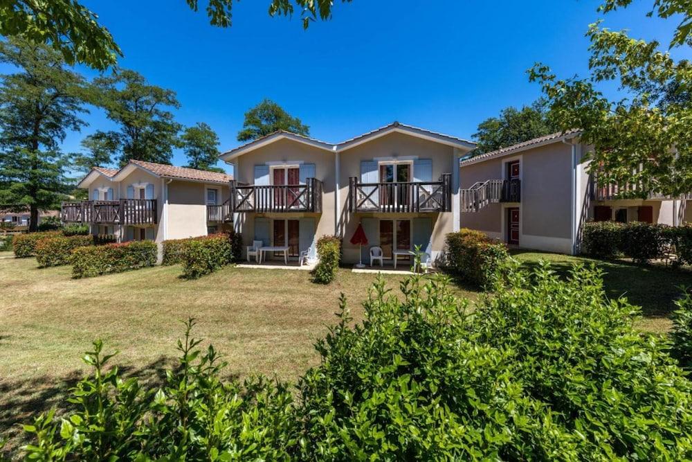 Le Domaine Du Golf Dalbret Hotel